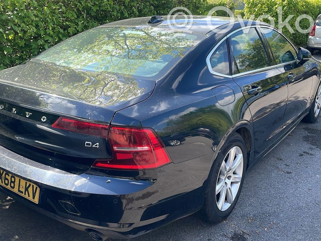 S90, V90 S90, V90