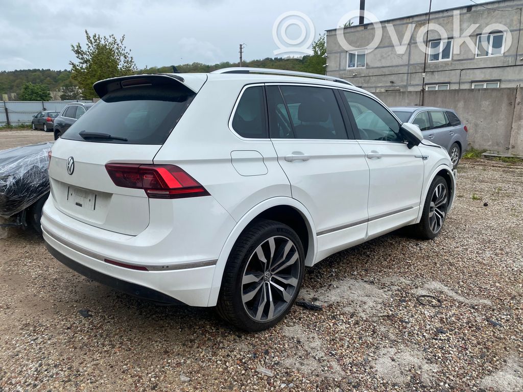 Tiguan Tiguan  5QF413031N