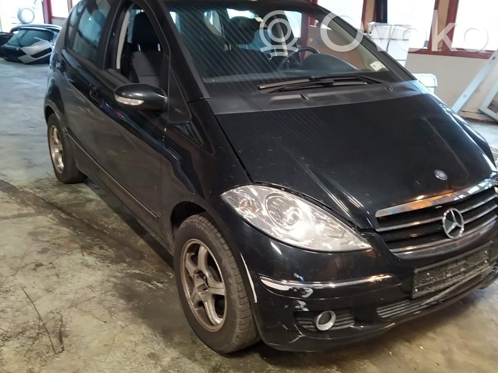 A W169 A-class  A6401503679