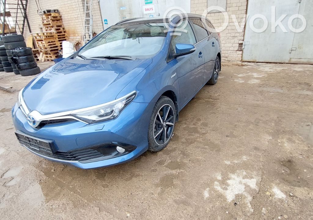 Auris E180 Auris