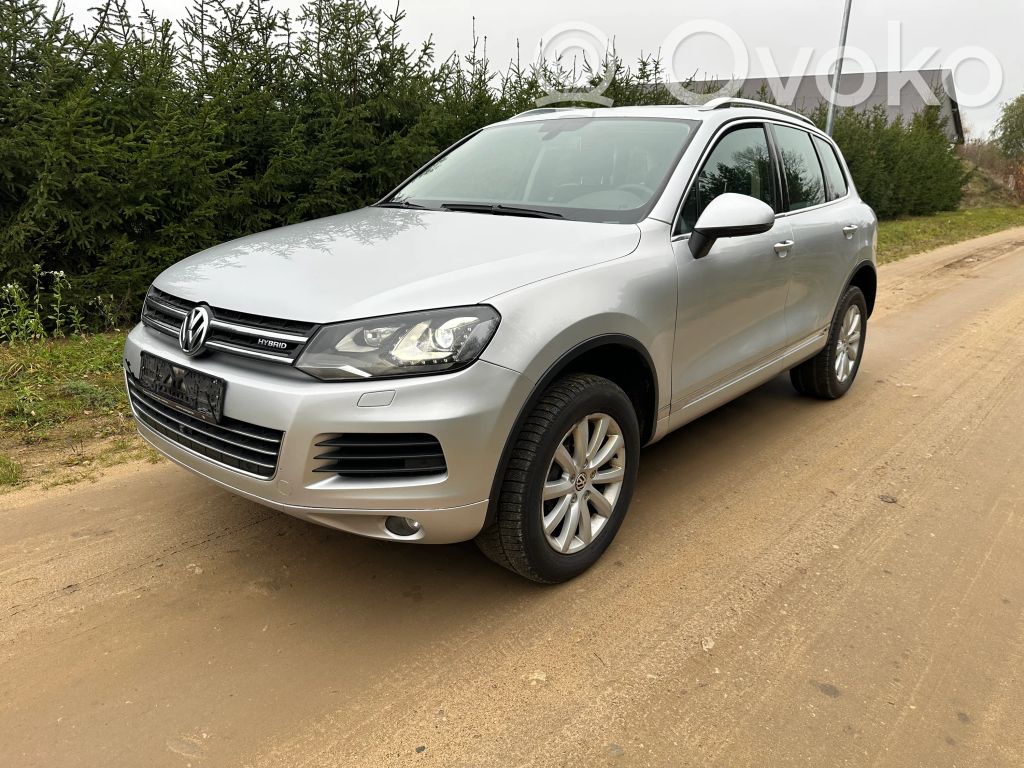 Touareg II Touareg  7P6880204