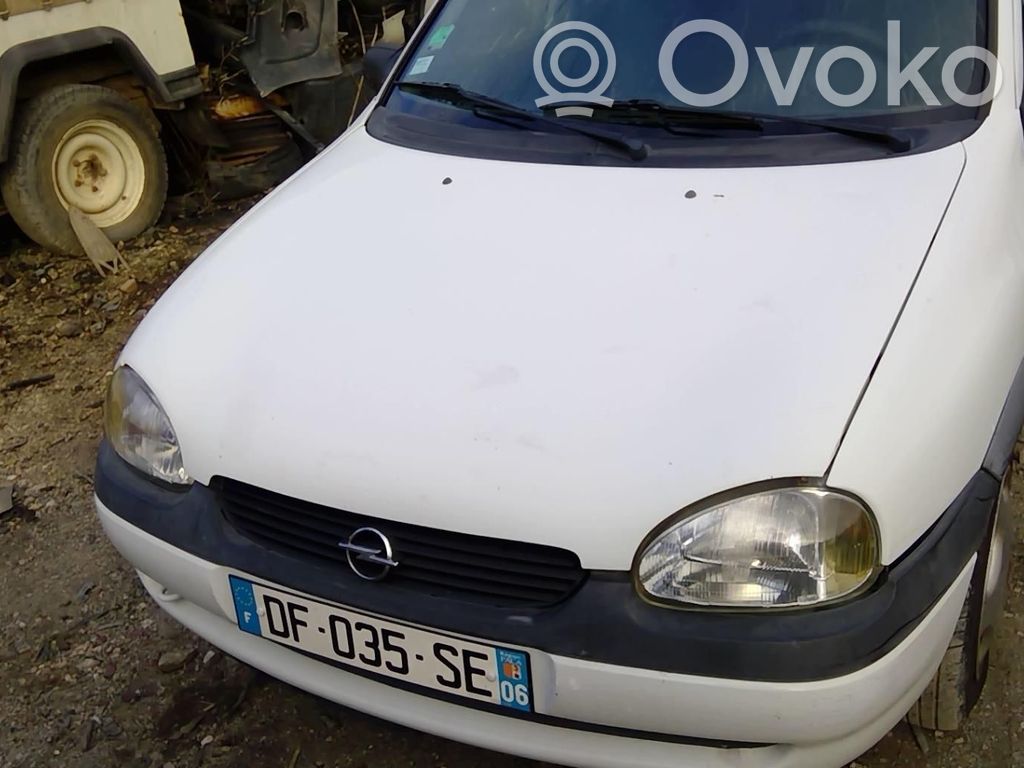 Corsa B Corsa  90482040