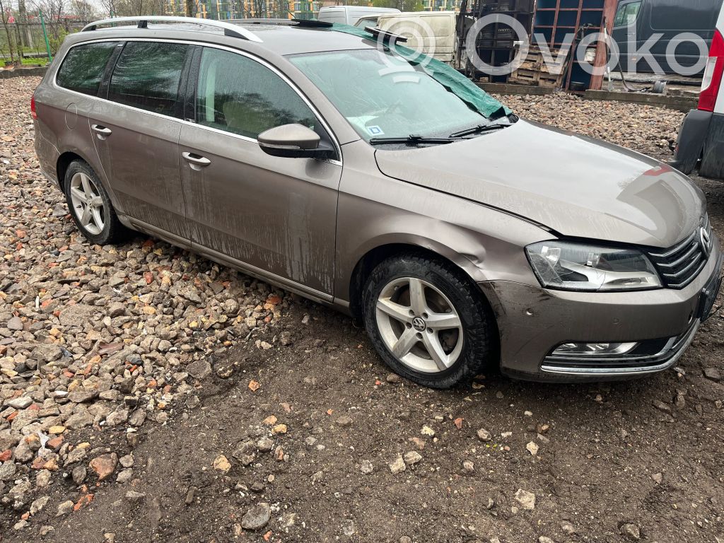 PASSAT B7 Passat  3C0129601