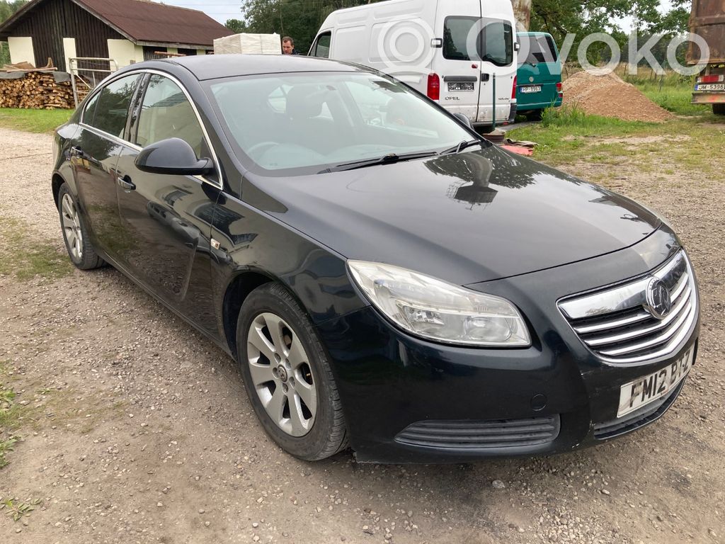 Insignia A Insignia  1002112886