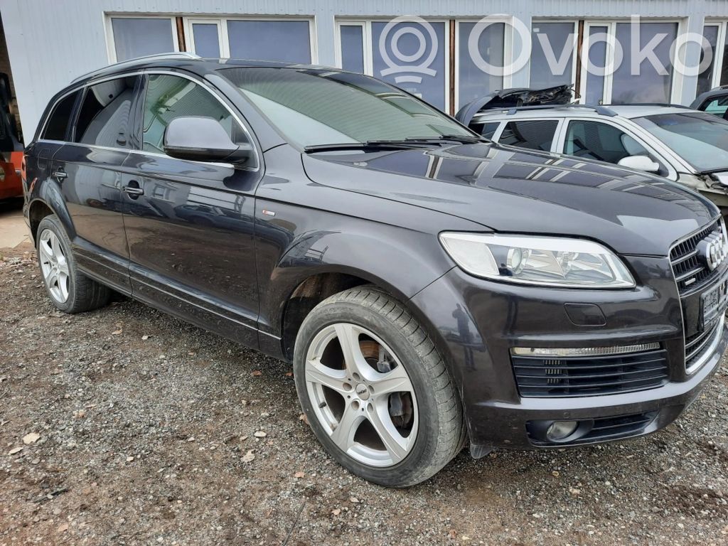 Q7 4L Q7