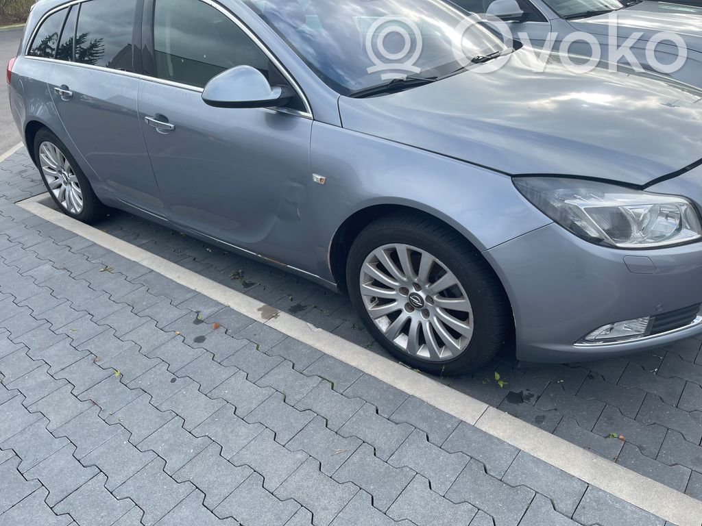 Insignia A Insignia  13359897