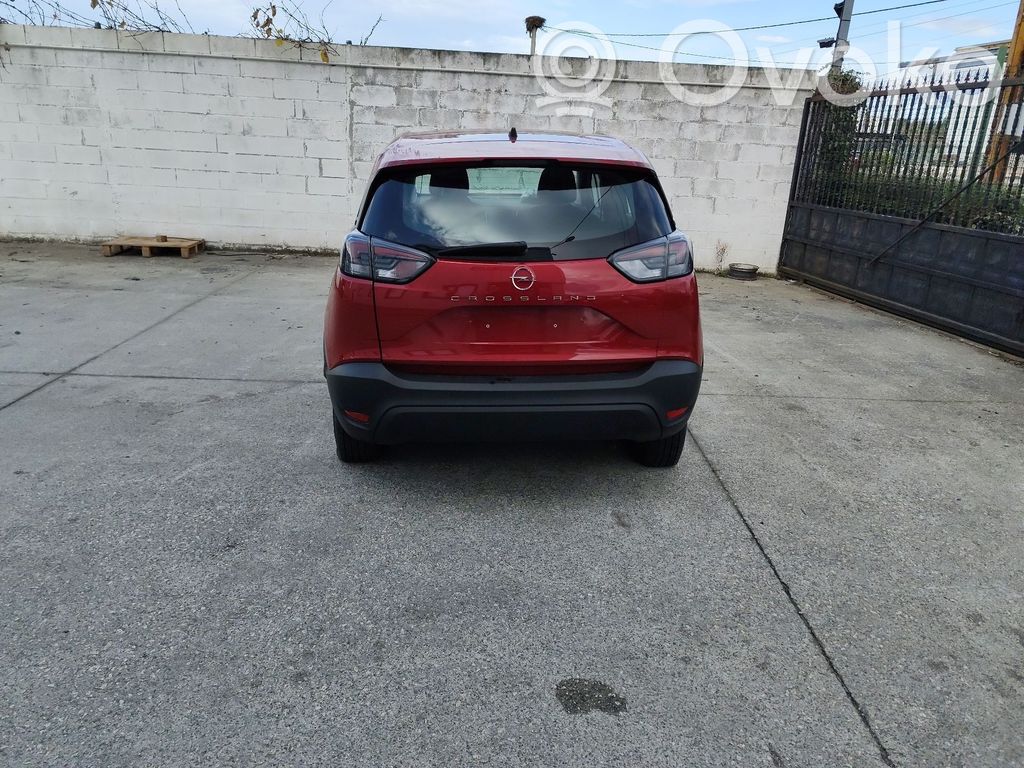 Crossland X Crossland X  39127311