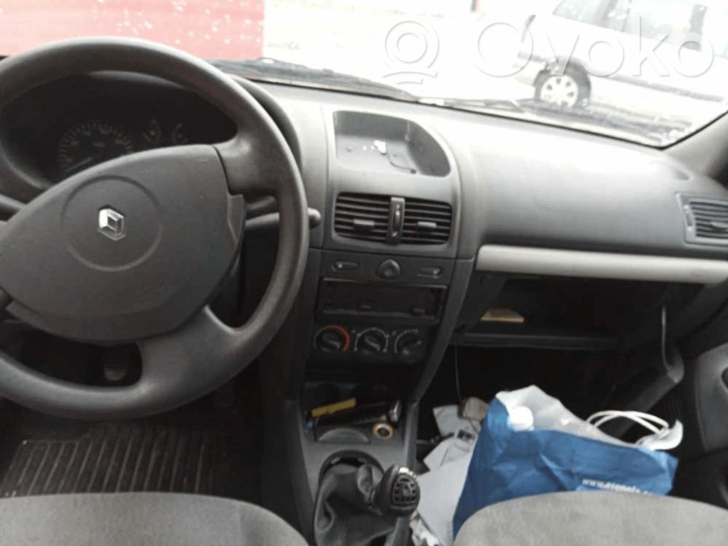 Clio II Clio  8200315744