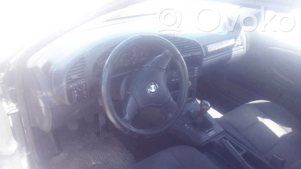 3 E36 Series 3  2245576