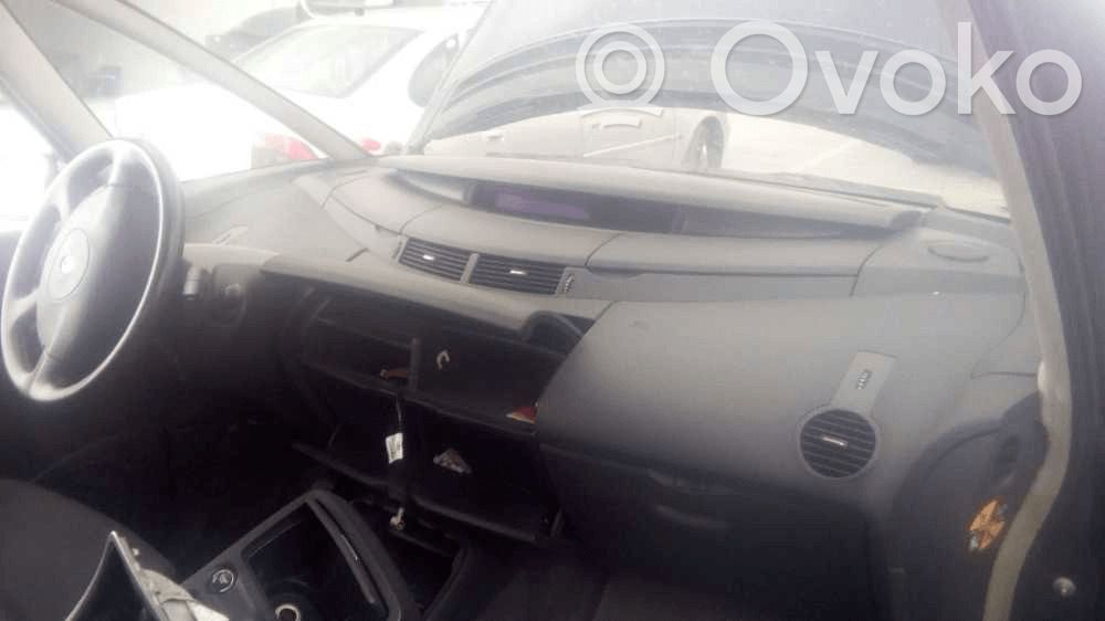 Espace IV Espace  8200654789