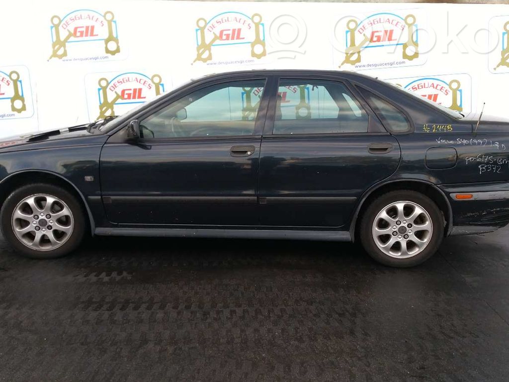 S40, V40 S40, V40  D7R18