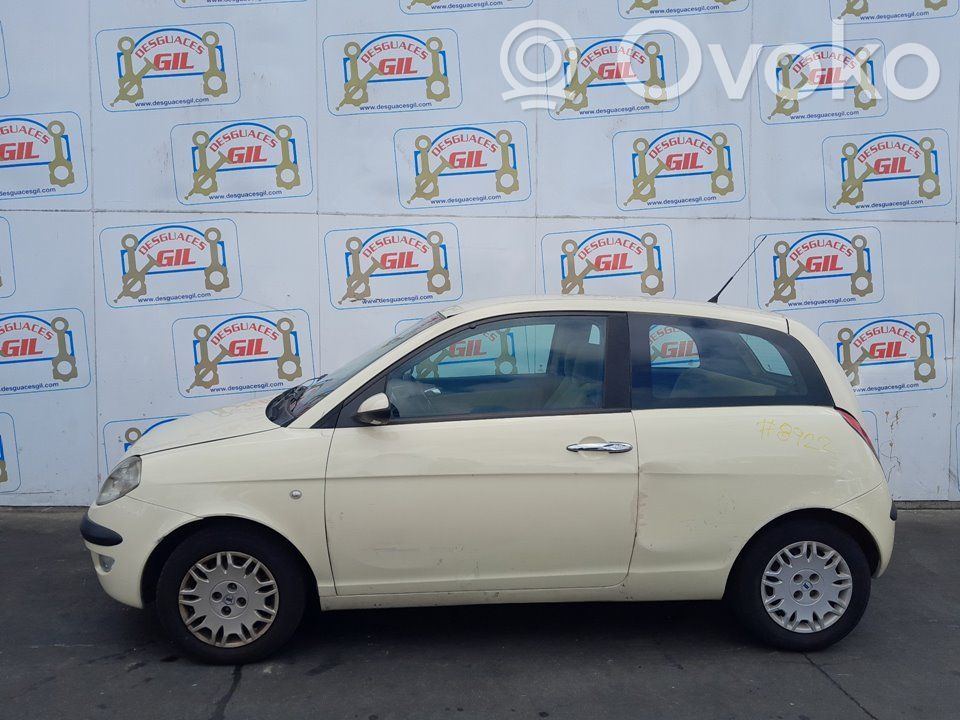 Ypsilon Ypsilon  51709816