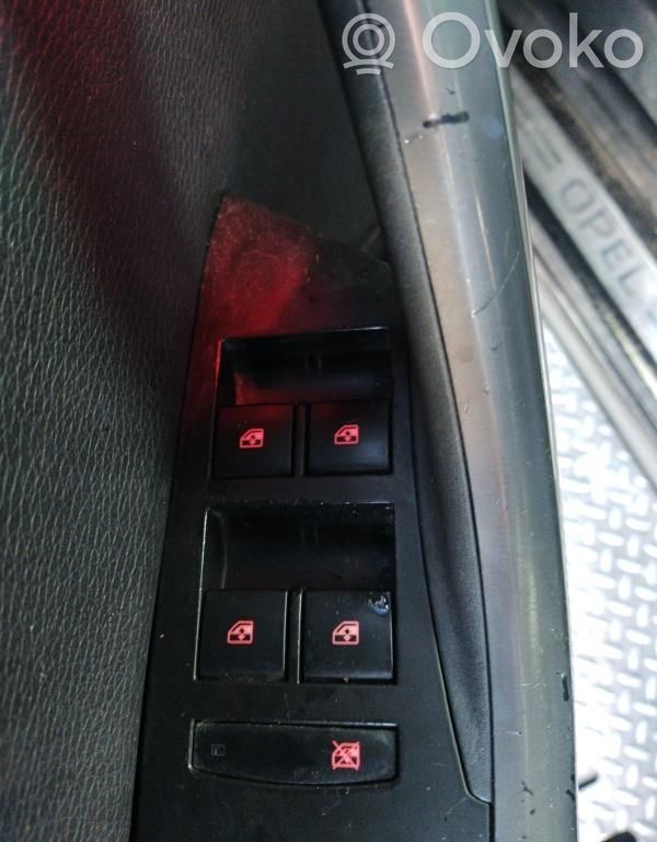 Astra J Astra  55575082