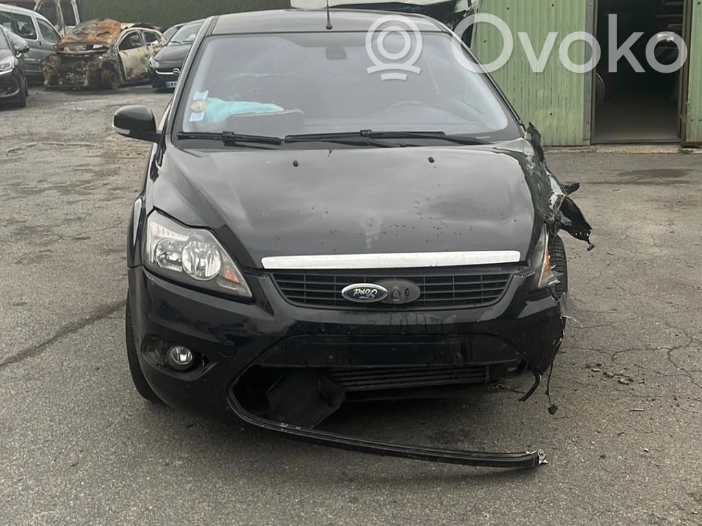 Focus Focus  1545976
