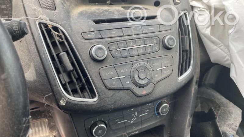 Focus Focus  2414651