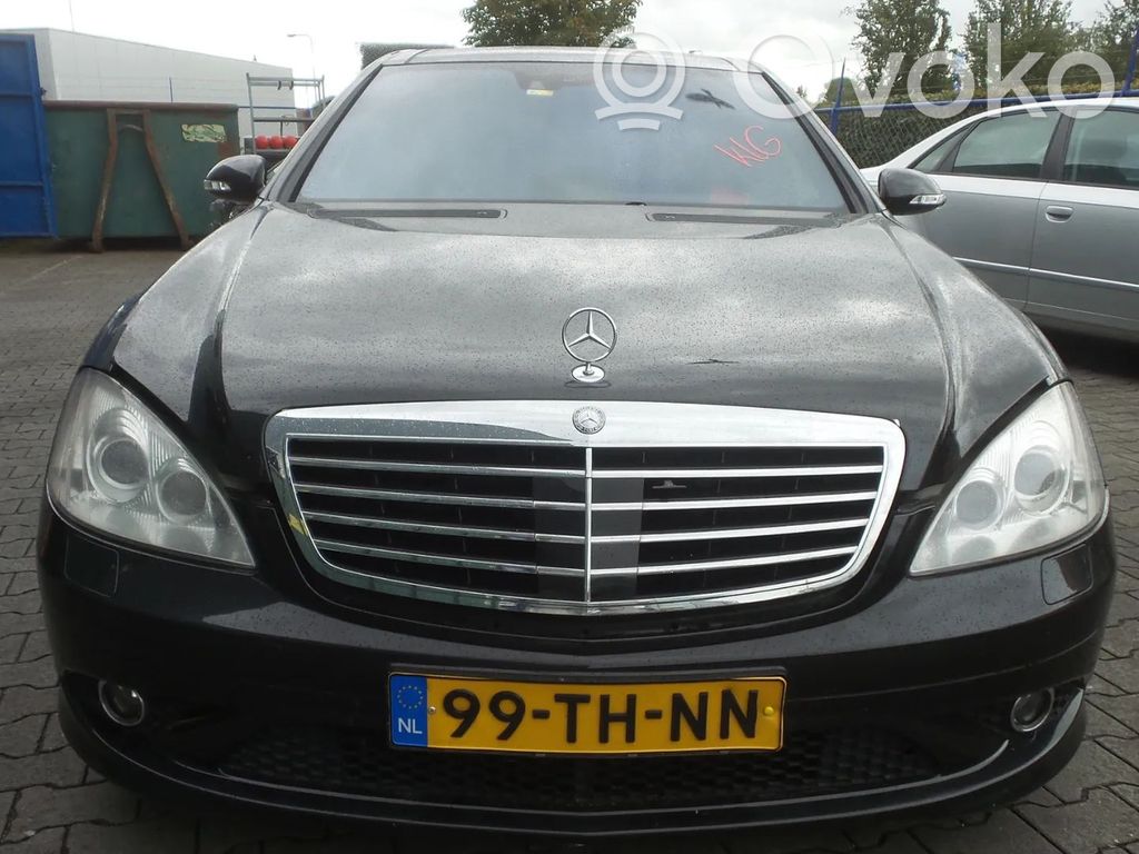 S W221 S-class, AMG (W126, W140, W220, W221, W222)  A0025400117
