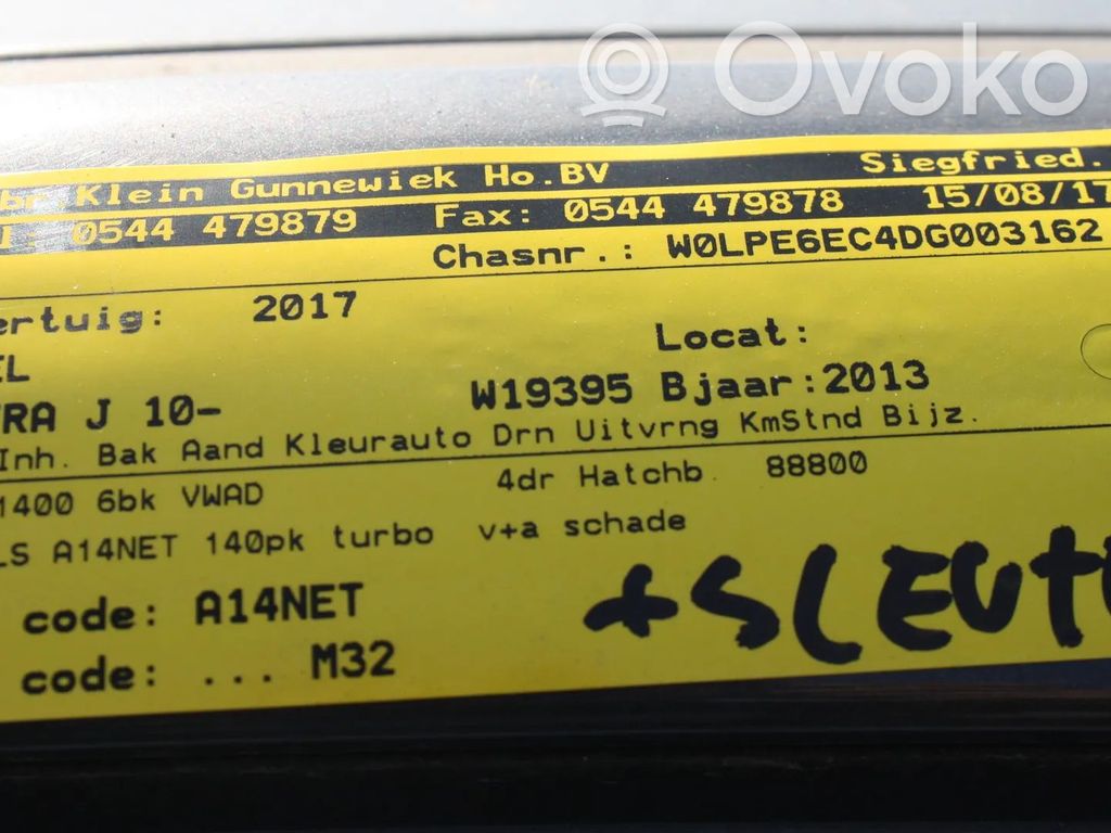 Astra J Astra  13581885