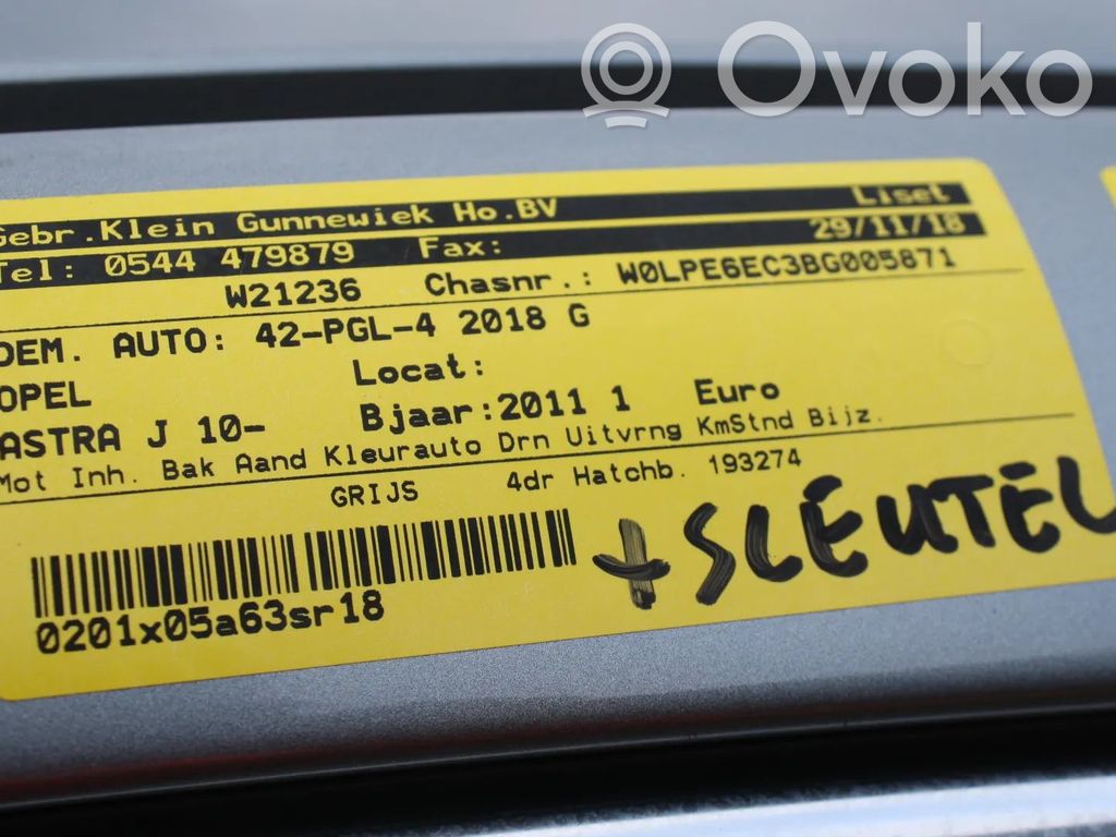 Astra J Astra  55562206