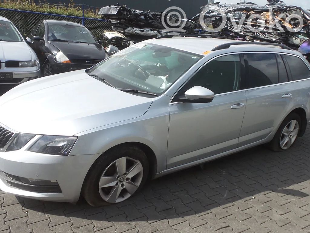Octavia Mk3 (5E) Octavia  1K0407271LB