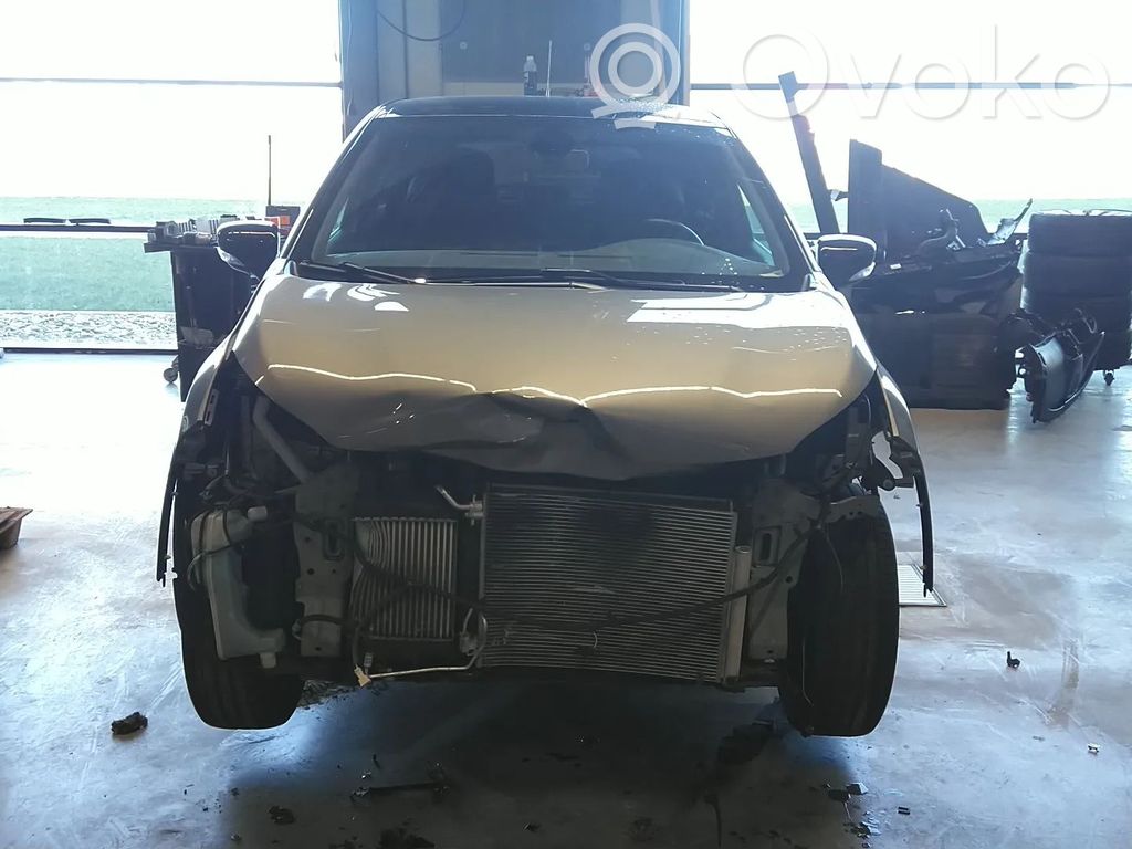 Captur Captur  631005737R