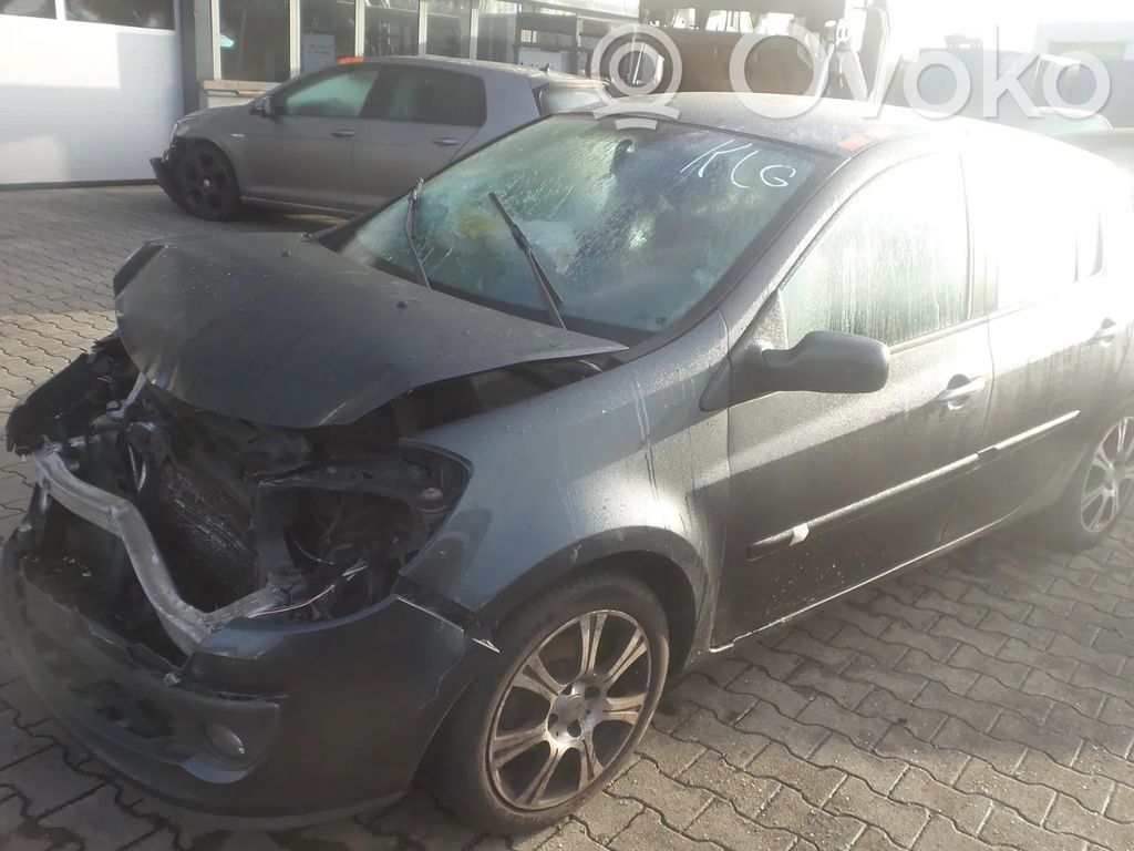 Clio III Clio  88102002465