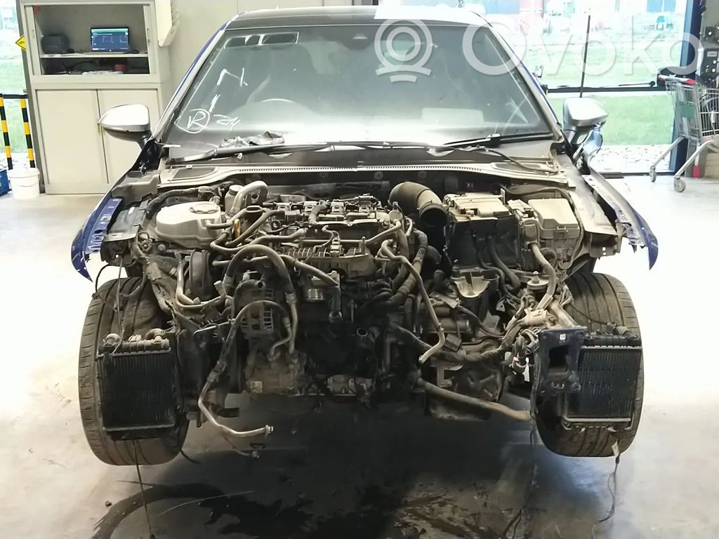Golf VIII Golf  06Q906036A