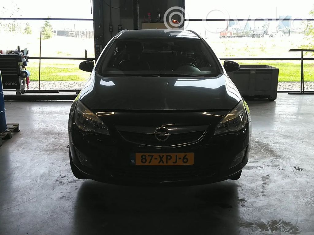 Astra J Astra  13581891