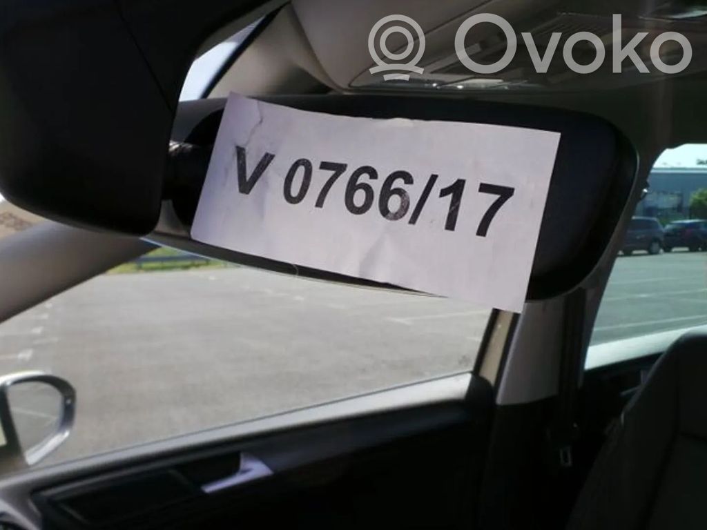 Golf Sportsvan Golf  5Q1723503J