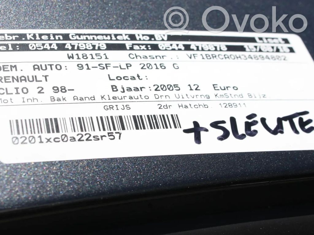 Clio III Clio  8200170204
