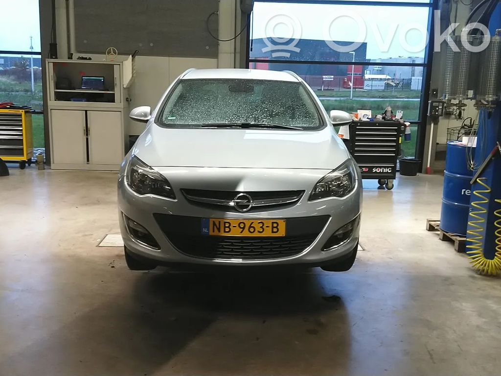 Astra J Astra  1241140