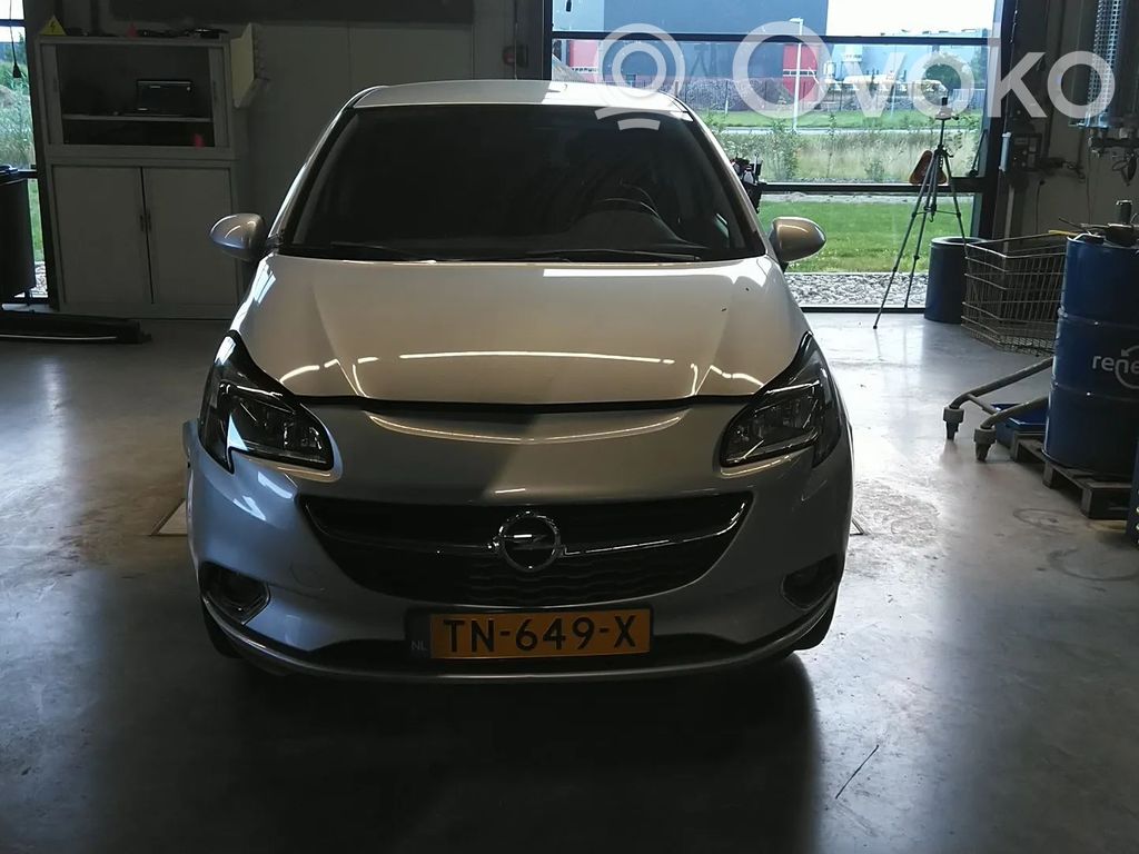 Corsa E Corsa  1302311
