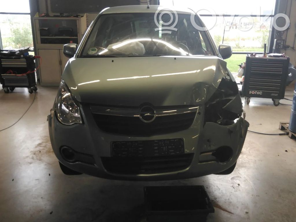 Agila B Agila  95513701