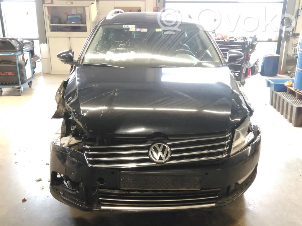 PASSAT B7 Passat  3AF807417J