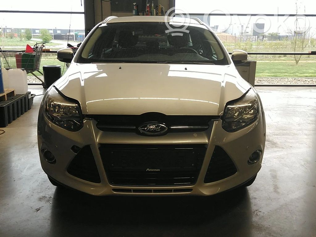 Focus Focus  E1BT18B955DA