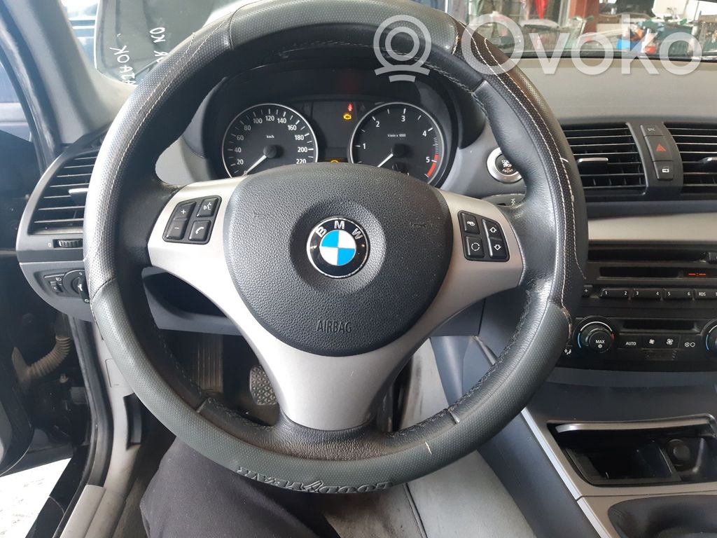 1 E81 E87 Series 1  7793836