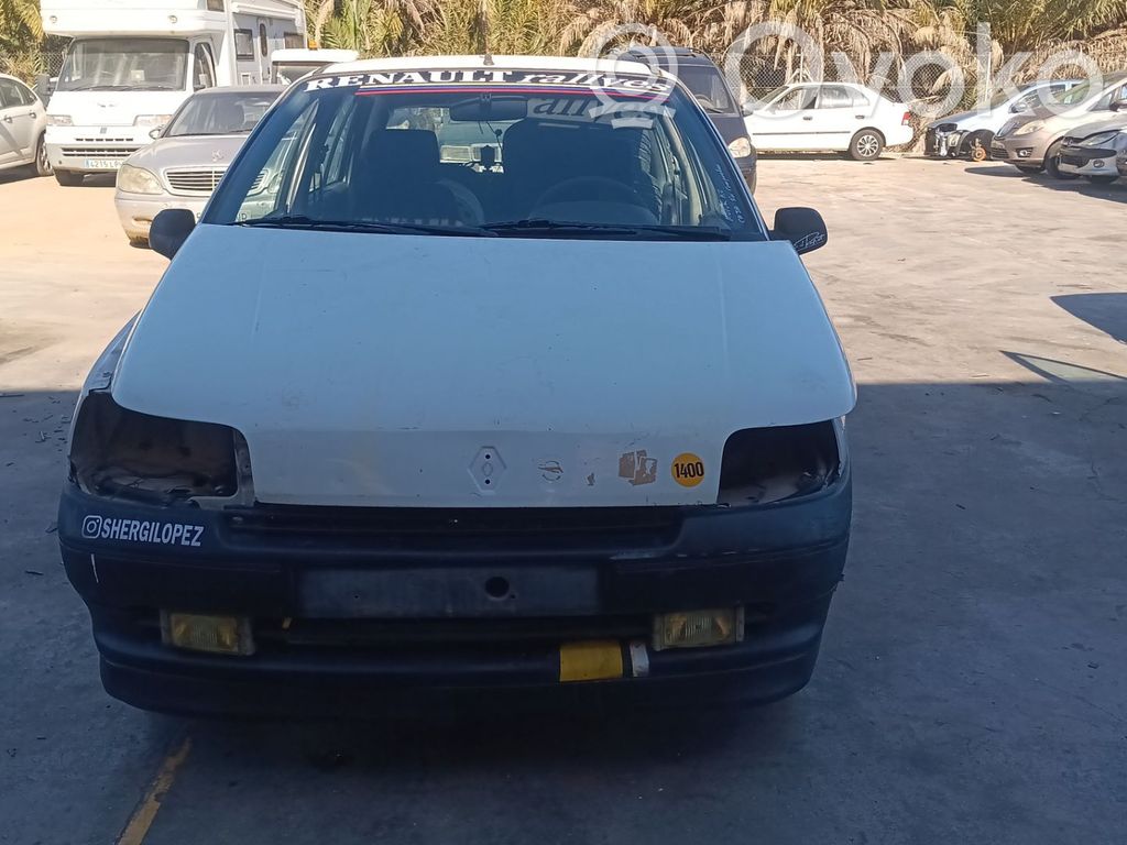 Clio I Clio  363477