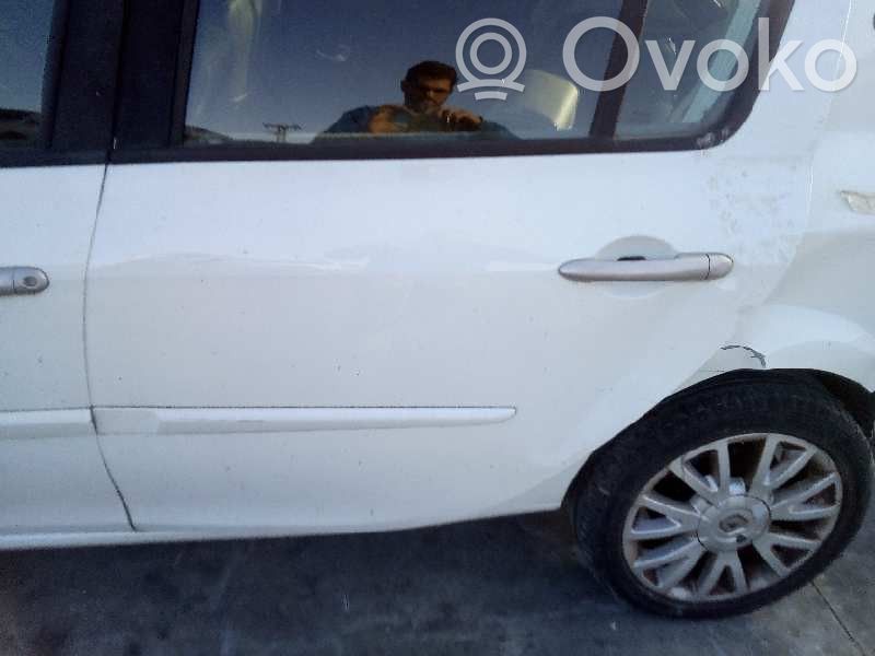 Clio III Clio  472101465R