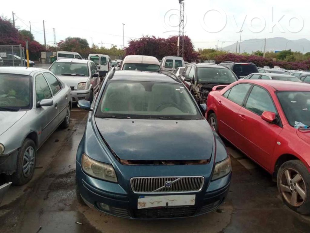 V50 V50  30735582