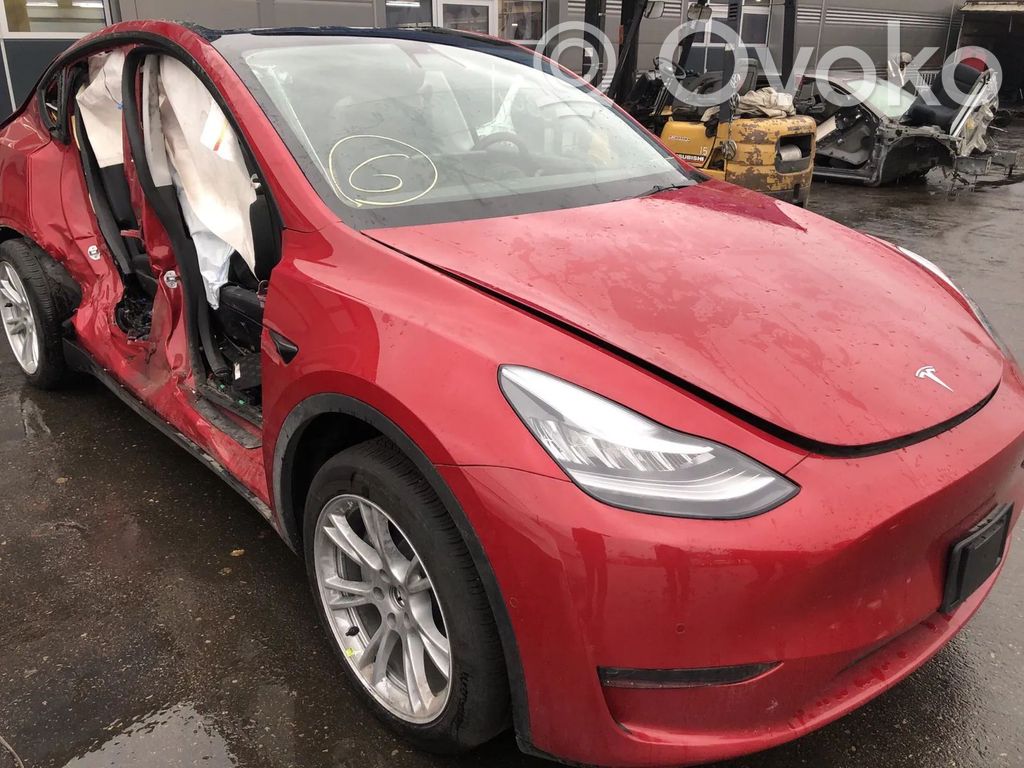 Model Y Tesla Model Y  1097662000