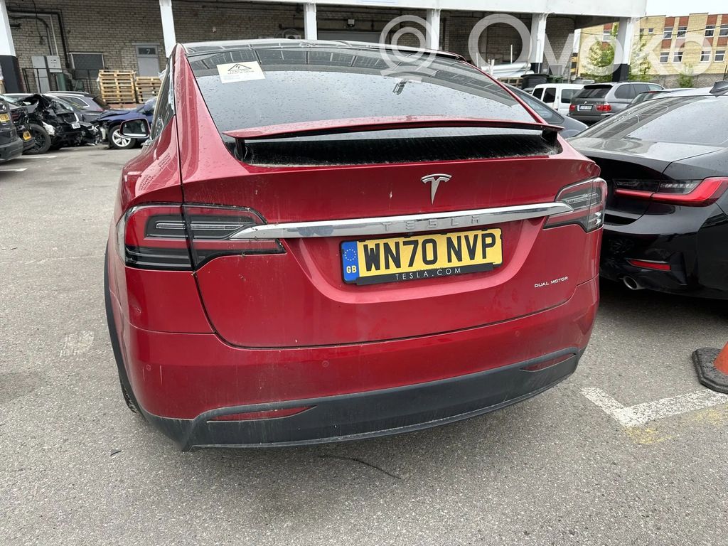 Model X Tesla Model X  104880100A