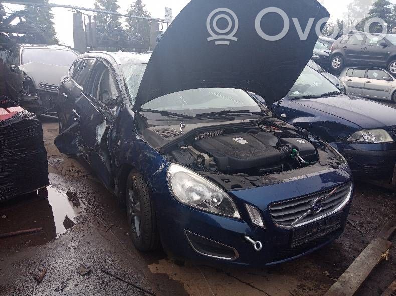 V60 V60, V60 Cross Country