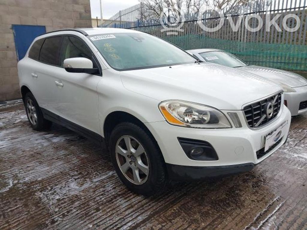 XC60 XC60  8240543