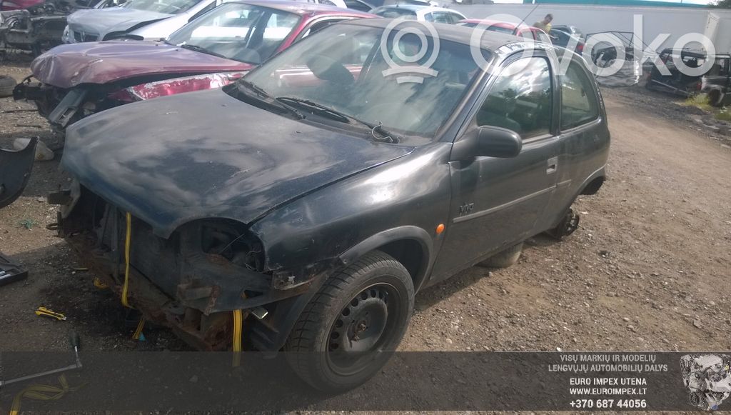 Corsa B Corsa  90400091
