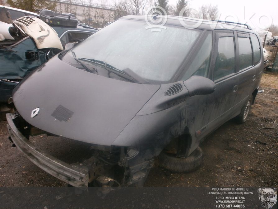 Espace III Espace  7700875674