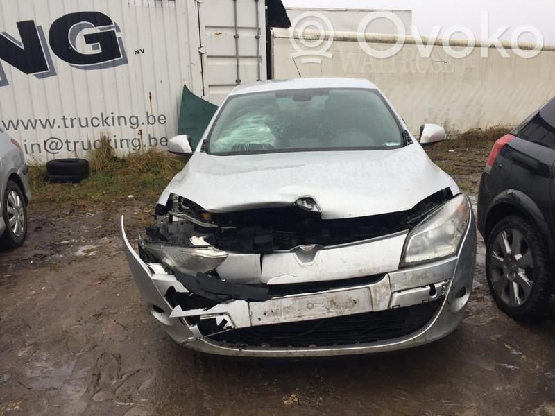 Megane III Megane  8200762162
