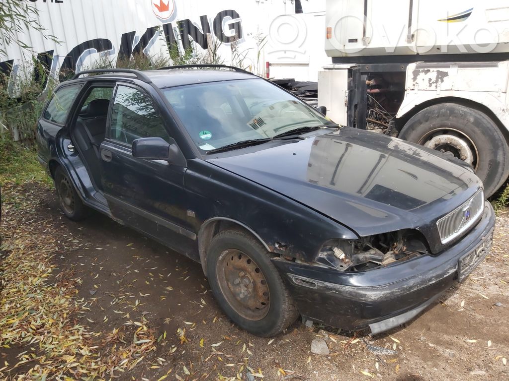 S40, V40 S40, V40  9000966