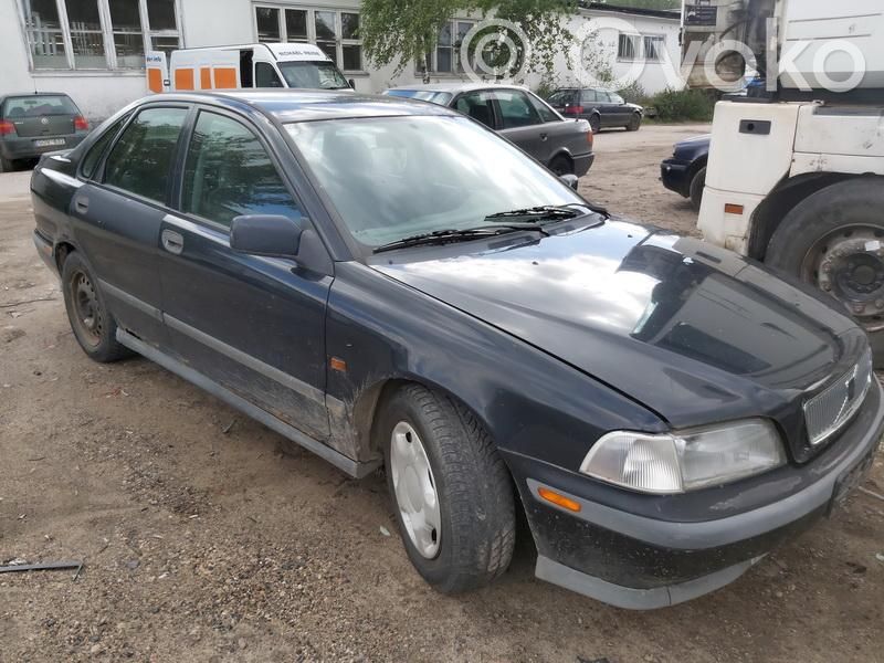 S40, V40 S40, V40