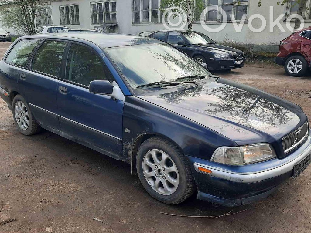S40, V40 S40, V40
