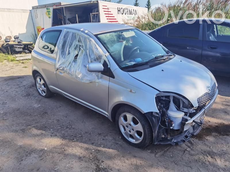 Yaris Yaris