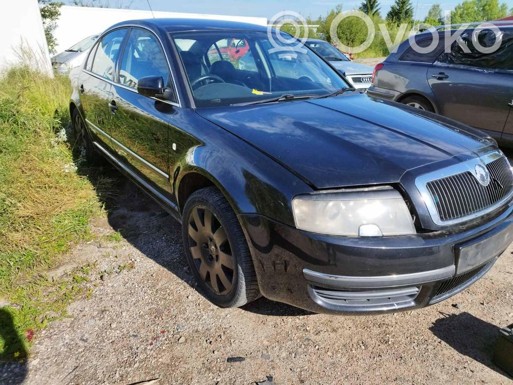 Superb B5 (3U) Superb  059121301B